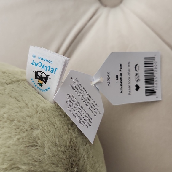 Jellycat Amuseable Pear 🍐 Soft & Plush 9.5x5" NWT - Picture 6 of 6